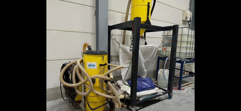 Industriële Stofzuiger - Master Vacuums Atimo stofafzuiging, Ophalen, Gebruikt, 2000 watt of meer