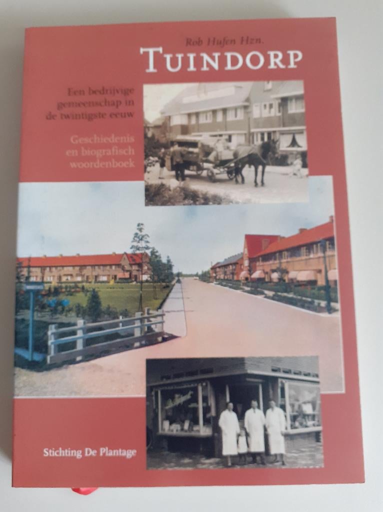 HUFEN - TUINDORP 2001 €5, Boeken, Geschiedenis | Stad en Regio, Nieuw, Ophalen of Verzenden, 17e en 18e eeuw, HUFEN
