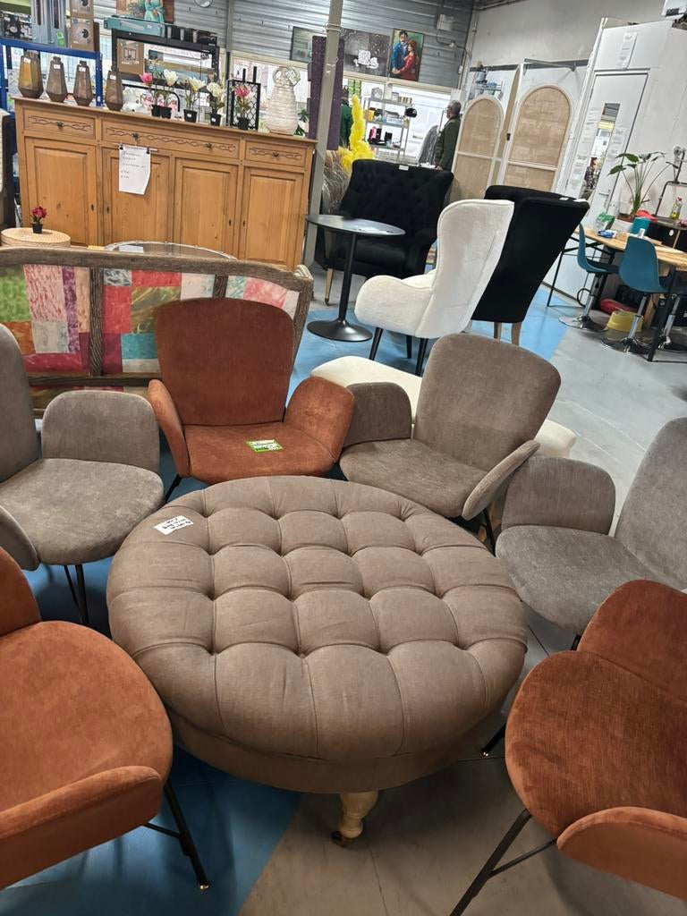 Retourenloeren is ook op zondag open, kom lekker loeren, Diversen, Rommelmarktspullen, Ophalen, Nieuw, Nb, Nb