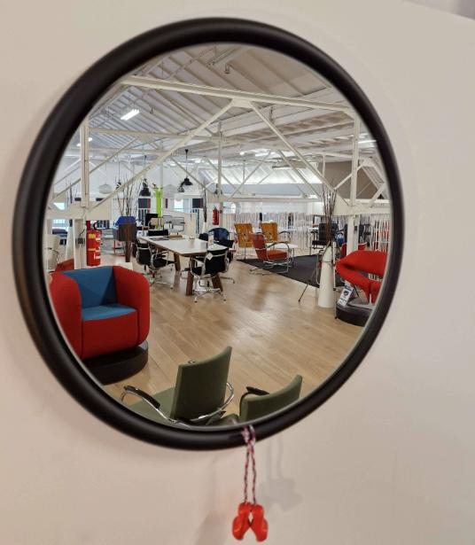 Gispen Spiegel kapstokken paraplustandaard, Huis en Inrichting, Woonaccessoires | Kapstokken, Zo goed als nieuw, Minder dan 100 cm