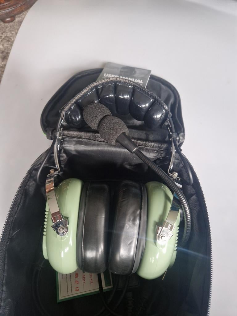 Headset voor vliegtuig of andere hobby's. Nieuw, Ophalen of Verzenden, Nieuw