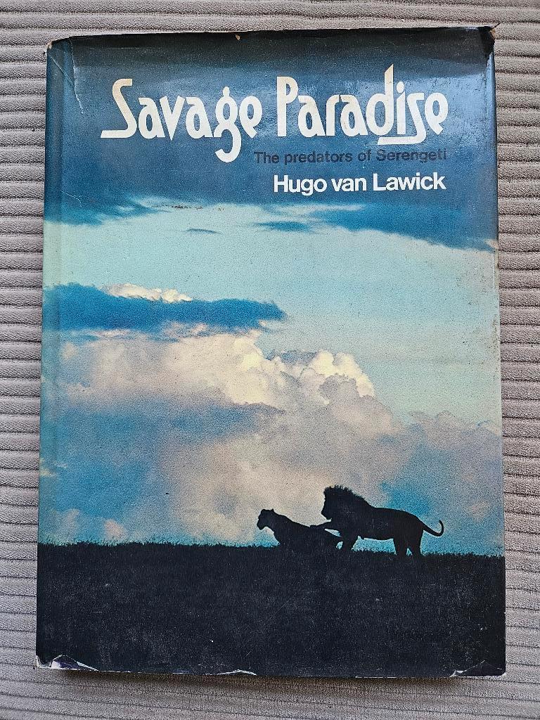 Fotoboek Serengeti Hugo van Lawick, Boeken, Natuur, Ophalen of Verzenden, Gelezen