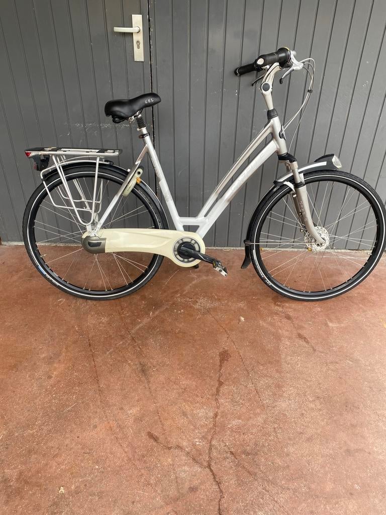 Gazelle chamonix 28 inch damesfiets, Fietsen en Brommers, Fietsen | Dames | Damesfietsen, Versnellingen, Batavus, Zo goed als nieuw