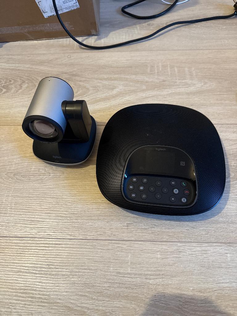 Logitech conferentie speaker + camera, Ophalen of Verzenden, Zo goed als nieuw, Logitec