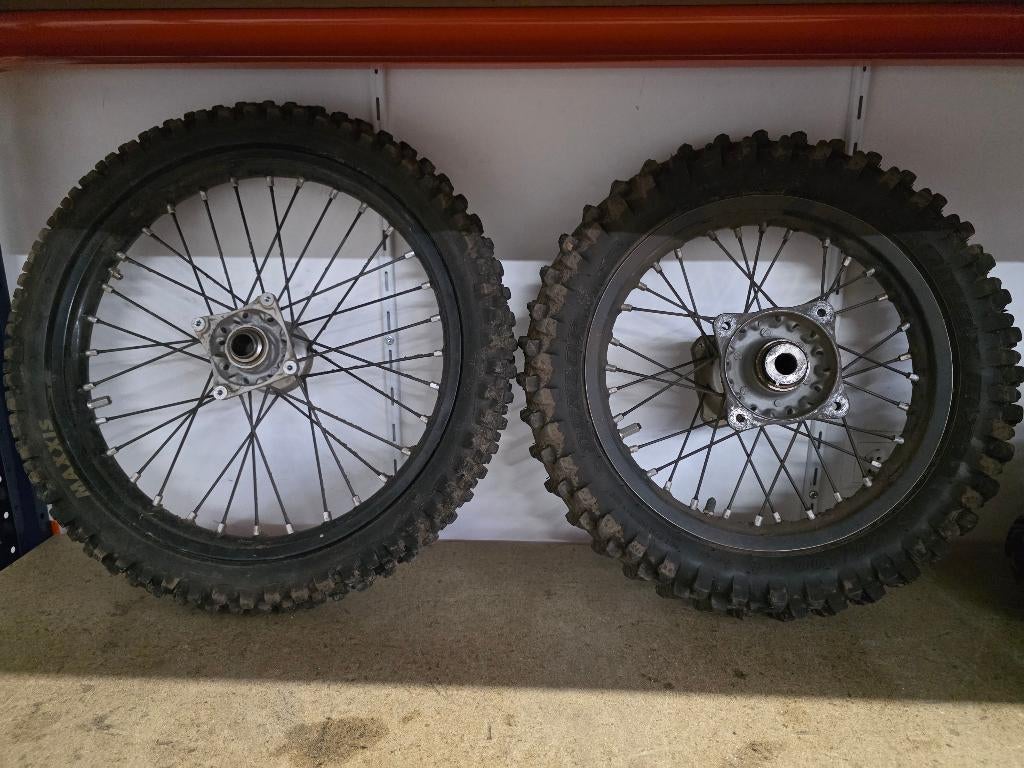 Set kleine cross wielen Ktm 85 SX 2021, Motoren, Ophalen of Verzenden, Gebruikt