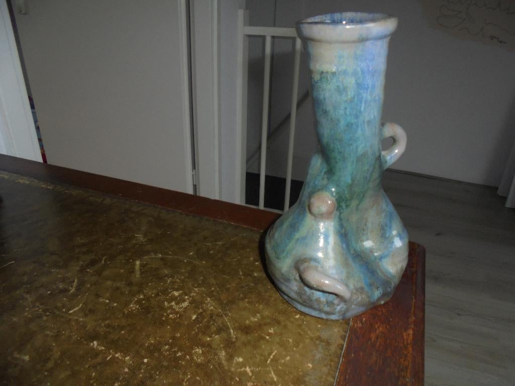 handgedraaide asmetrische oorvaas adrie moerings gouda, Ophalen of Verzenden