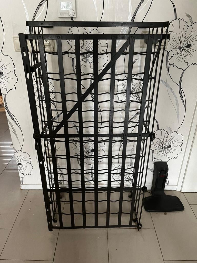 Antiek wijnrek €200,-, Huis en Inrichting, Woonaccessoires | Wijnrekken, Ophalen of Verzenden