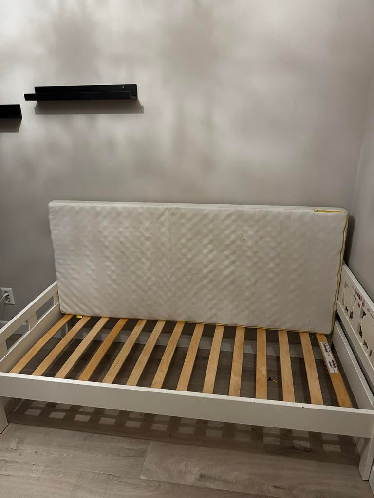 IKEA KRITTER kinderbed 70x160 wit met matras, Gebruikt, 70 tot 85 cm, Ophalen of Verzenden, Matras