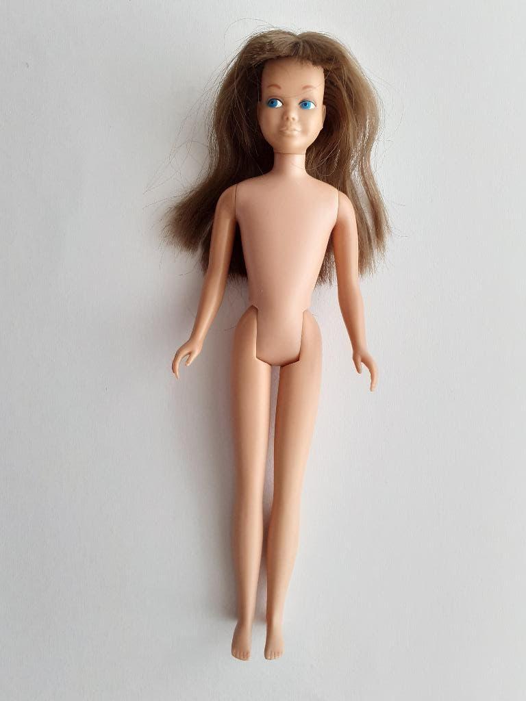 oude Skipper Mattel pop japan bruin Barbie, Verzamelen, Poppen, Ophalen of Verzenden, Gebruikt, Pop