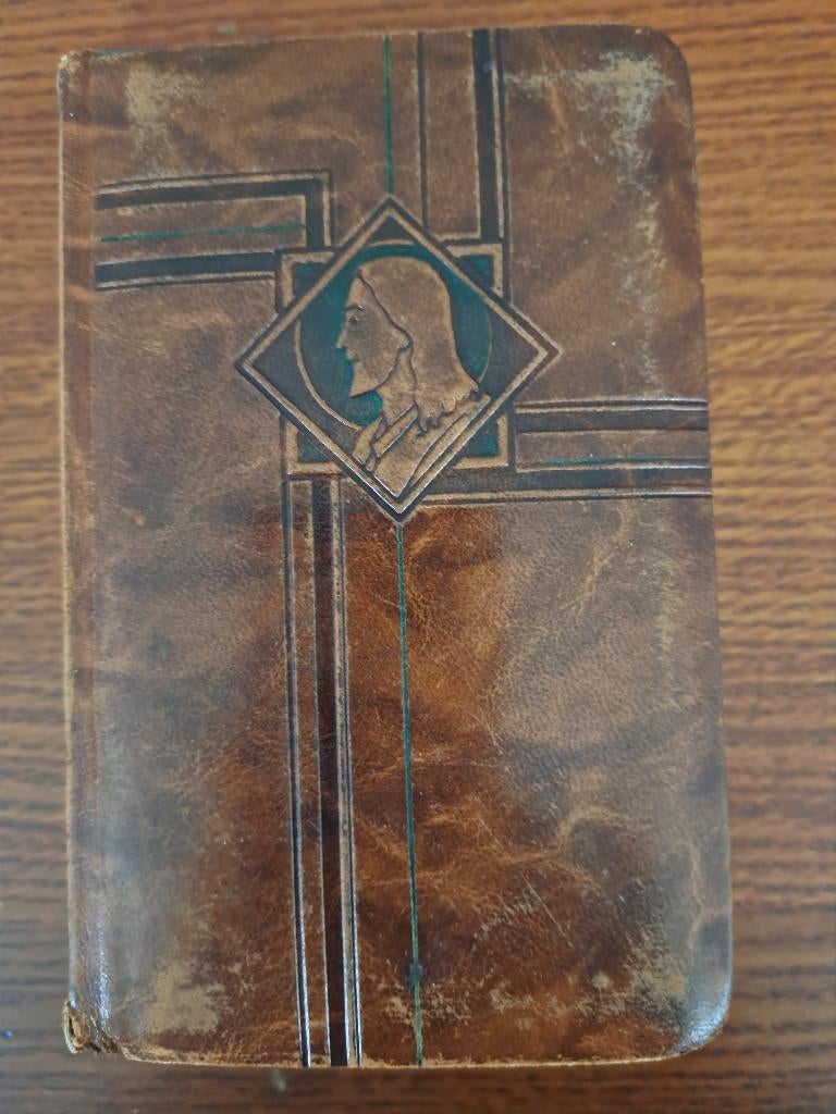 Katholiek Missaal & Vesperboek 1939 – met etui en leeslinten, Ophalen of Verzenden, Gelezen, Christendom | Katholiek