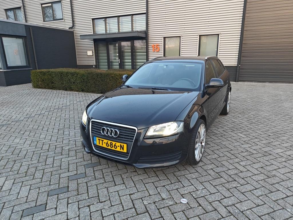 Audi A3 Sportback 1.4 TFSI S-edition Bj 2010 NAVI NW APK, Euro 5, Gebruikt, 680 kg, 4 cilinders