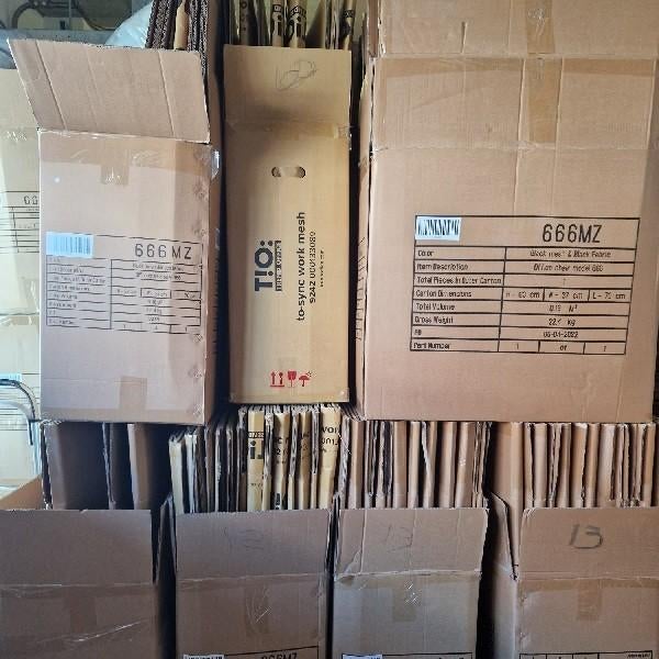 stevige kartonnen dozen, Doe-het-zelf en Verbouw, Kratten en Dozen, Zo goed als nieuw, Doos, 50 tot 75 cm, 50 cm of meer, 40 tot 60 cm