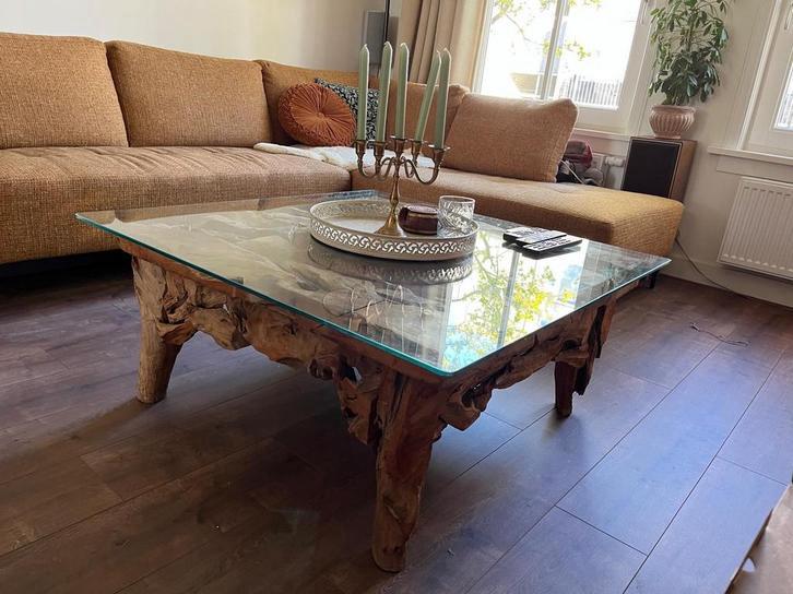 Teakhout wortel salontafel met glas – 100x100 cm, Huis en Inrichting, Tafels | Salontafels, Ophalen, Rustiek,Landelijk, Koloniaal, Bohemian
