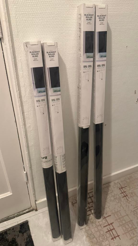 Nieuwe BOLGA Verduisterende Rolgordijnen Zwart (4 stuks), 200 cm of meer, Zwart, Nieuw, 50 tot 100 cm