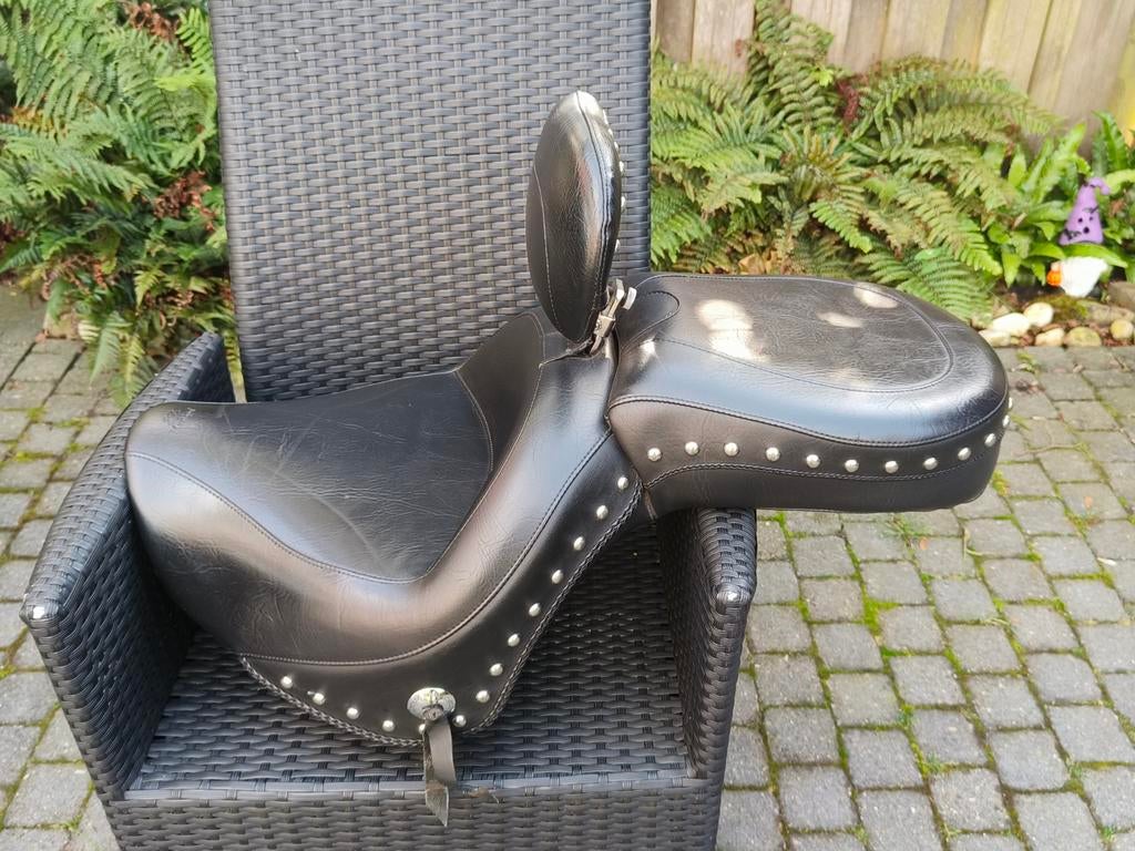 Mustang zadel Kawasaki Vulcan vn900, Ophalen, Zo goed als nieuw