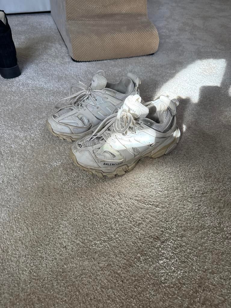 Balenciaga Track sneakers maat 40, Kleding | Dames, Schoenen, Ophalen of Verzenden, Gedragen, Wit, Sneakers of Gympen