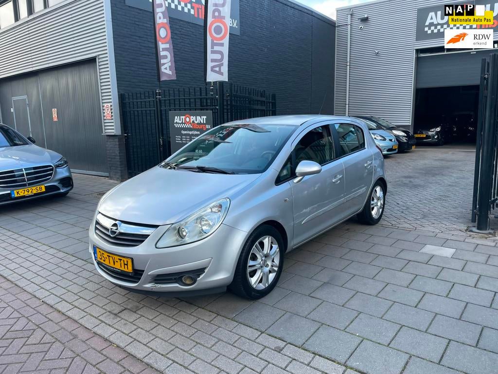 Opel Corsa 1.4-16V Cosmo 3e Eigenaar! Airco PDC NAP APK, Voorwielaandrijving, 1063 kg, Gebruikt, 4 cilinders