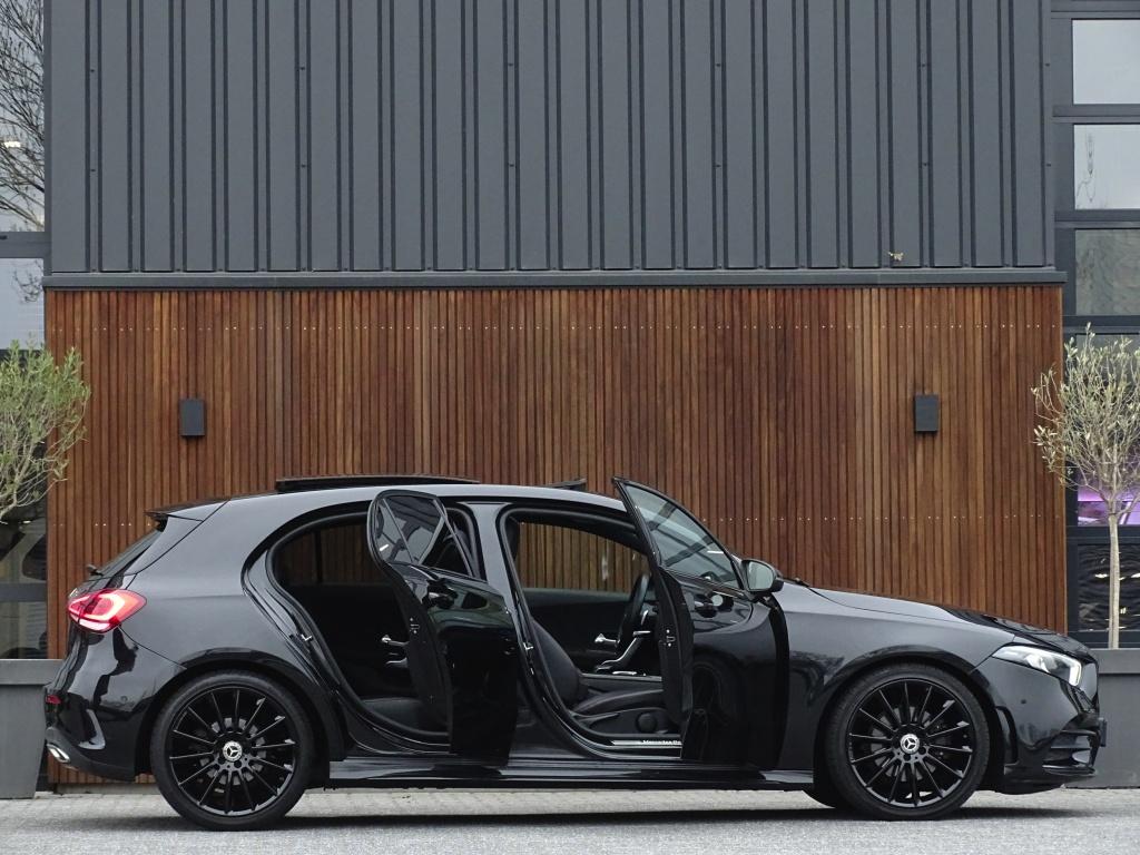 Mercedes-Benz A-Klasse 180d Bns Sol. AMG-pakket / Burmester, Auto's, Mercedes-Benz, Automaat, 1345 kg, Euro 6, 4 cilinders