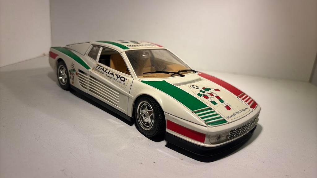 Ferrari testarossa italia 90 Bburago 1.18