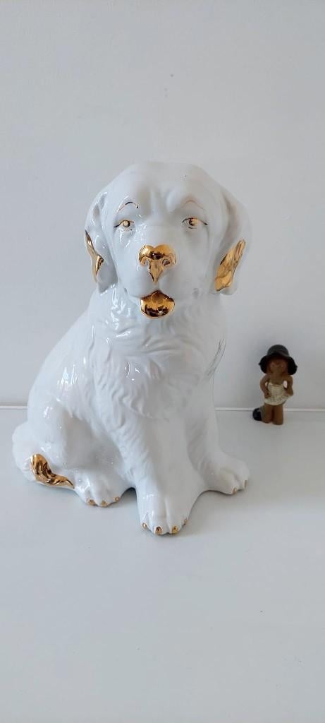 XXL Vintage beeld hond wit goud 35 cm 80 90s, Verzamelen, Beelden en Beeldjes, Ophalen of Verzenden, Zo goed als nieuw, Dier