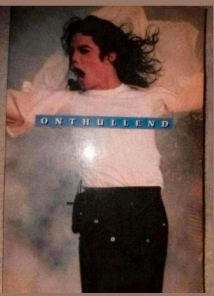 Michael Jackson Onthullend Boek, Ophalen of Verzenden, Zo goed als nieuw, Onbekend