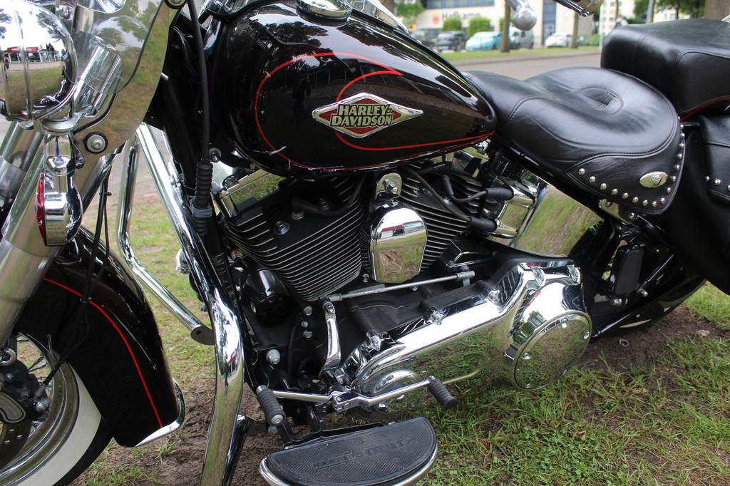 Harley-Davidson Heritage Softail FLST-C - foto 3
