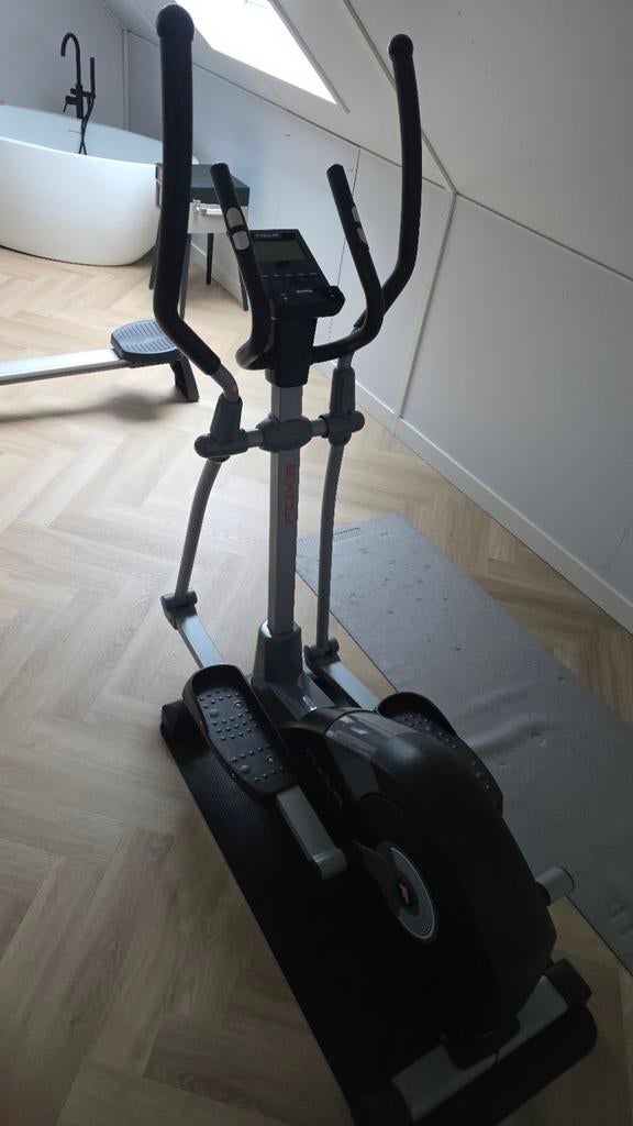Focus Fitness Fox 3 Bluetooth Crosstrainer Kinomapp, Sport en Fitness, Ophalen of Verzenden, Zo goed als nieuw, Crosstrainer