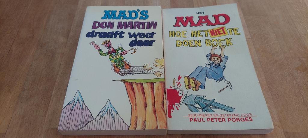 2 mad pockets vintage jaren 80 ., Boeken, Amerika, Ophalen of Verzenden, Gelezen, Eén comic