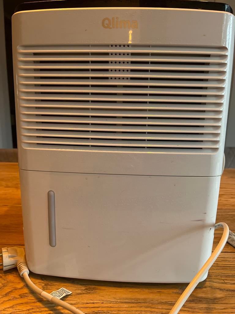 Qlima Vochtvreter / Luchtontvochtiger, Witgoed en Apparatuur, Ophalen, Gebruikt, Luchtontvochter
