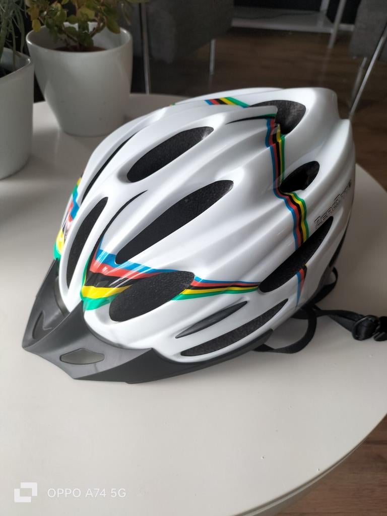 Zero Otto fietshelm maat L wit met strepen, Ophalen, Gebruikt, L, Heer of Dame