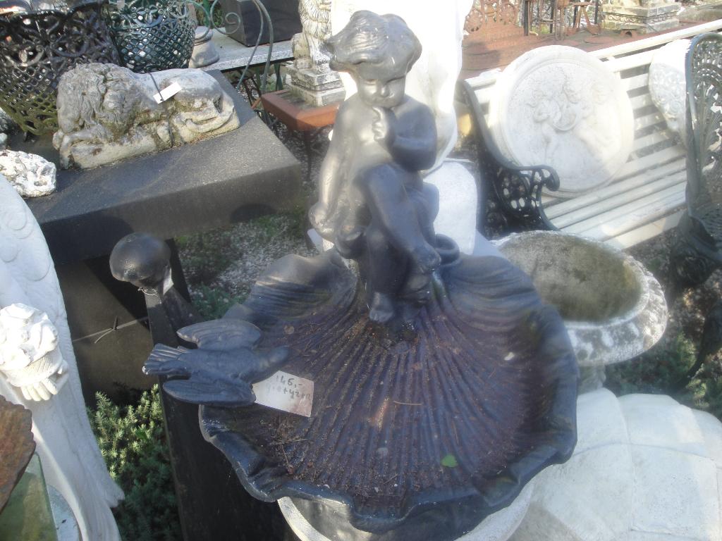 vogeldrinkbak gietijzer met gietijzeren engel, Tuin en Terras, Ophalen of Verzenden, Nieuw