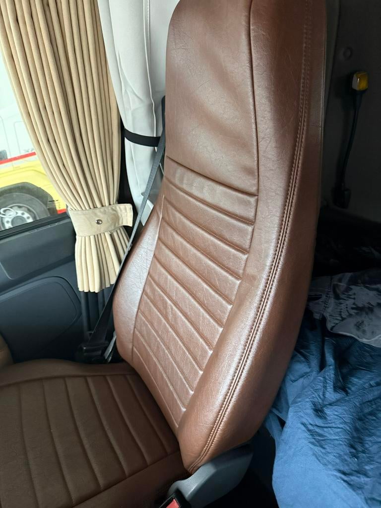 Scania lederen stoelhoezen, Auto-onderdelen, Interieur en Bekleding, Ophalen of Verzenden