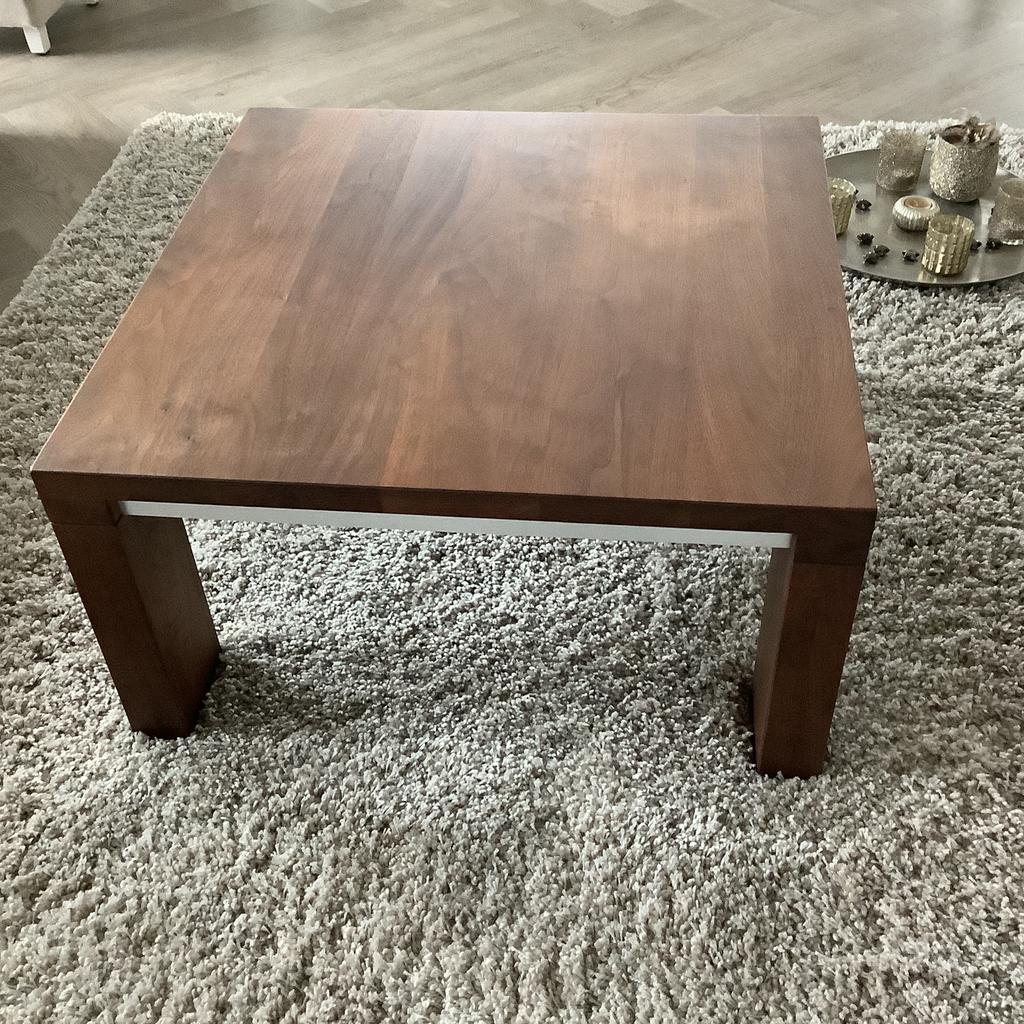 Quadra noten houten salontafel Klein zgan, Ophalen, 50 tot 100 cm, 50 tot 75 cm, Vierkant