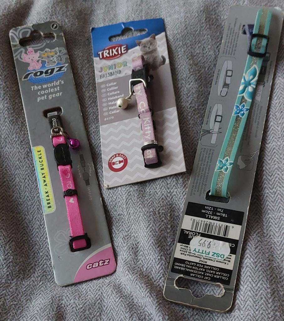 3 katten halsbandjes, Ophalen of Verzenden