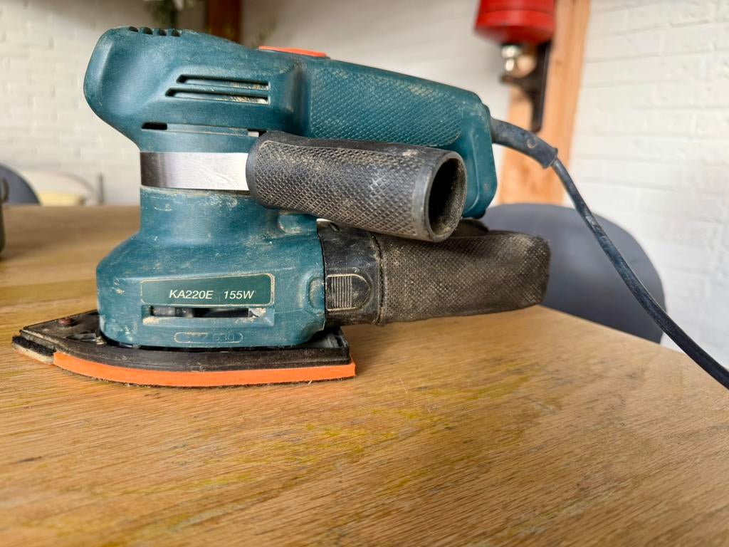 Black & Decker KA220E Multischuurmachine (155W), Ophalen of Verzenden, Gebruikt, Minder dan 600 watt, Vlakschuurmachine