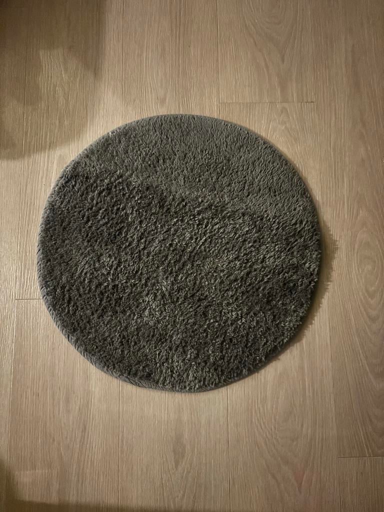 Donkergrijze ronde badmat, Huis en Inrichting, Badkamer | Badtextiel en Accessoires, Ophalen, Zo goed als nieuw, Grijs, Badmat