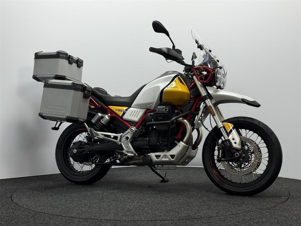 Moto Guzzi V85 TT - foto 2