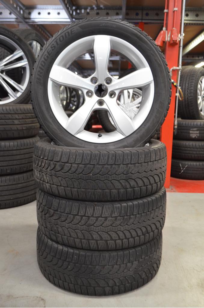 Org. 16" Audi A1 S1 8X ET30 Velgen + Winterbanden, Niet ingevuld, Gebruikt, 16 inch, Banden en Velgen