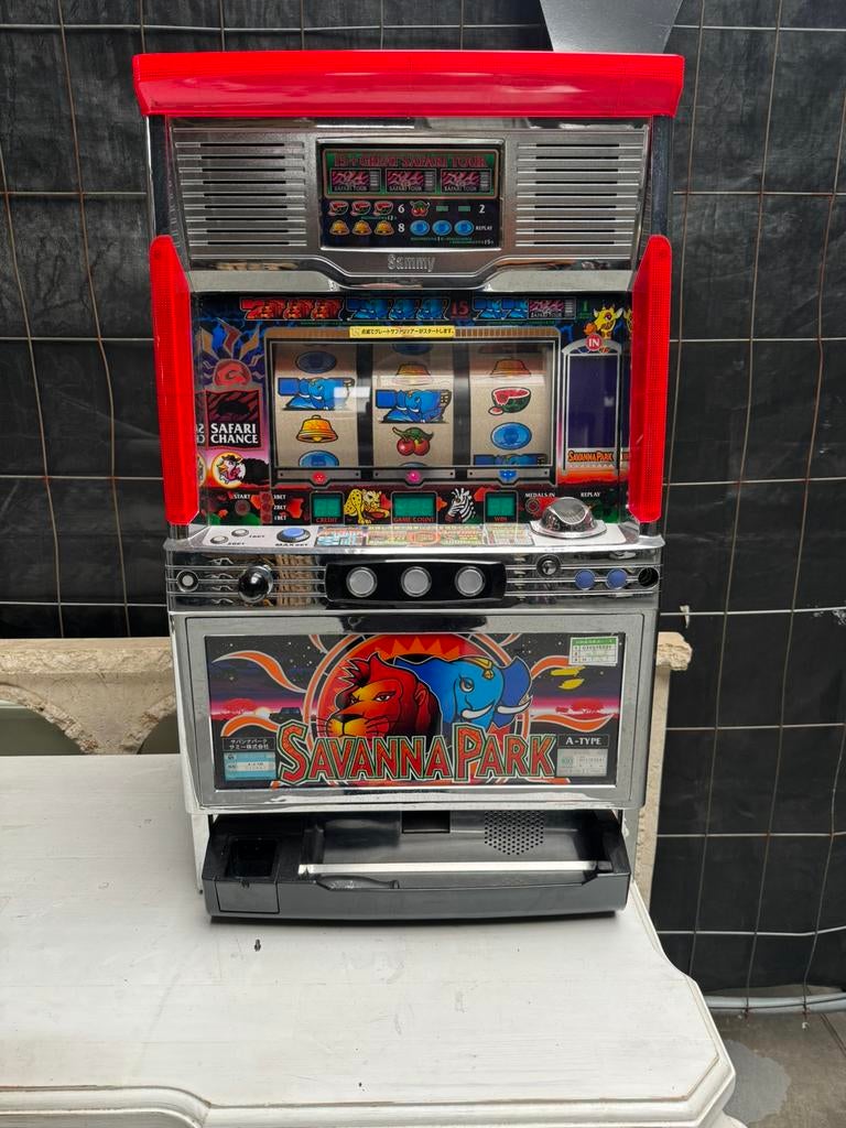 Gokkast savanna park, Overige munten, Ophalen, Gebruikt