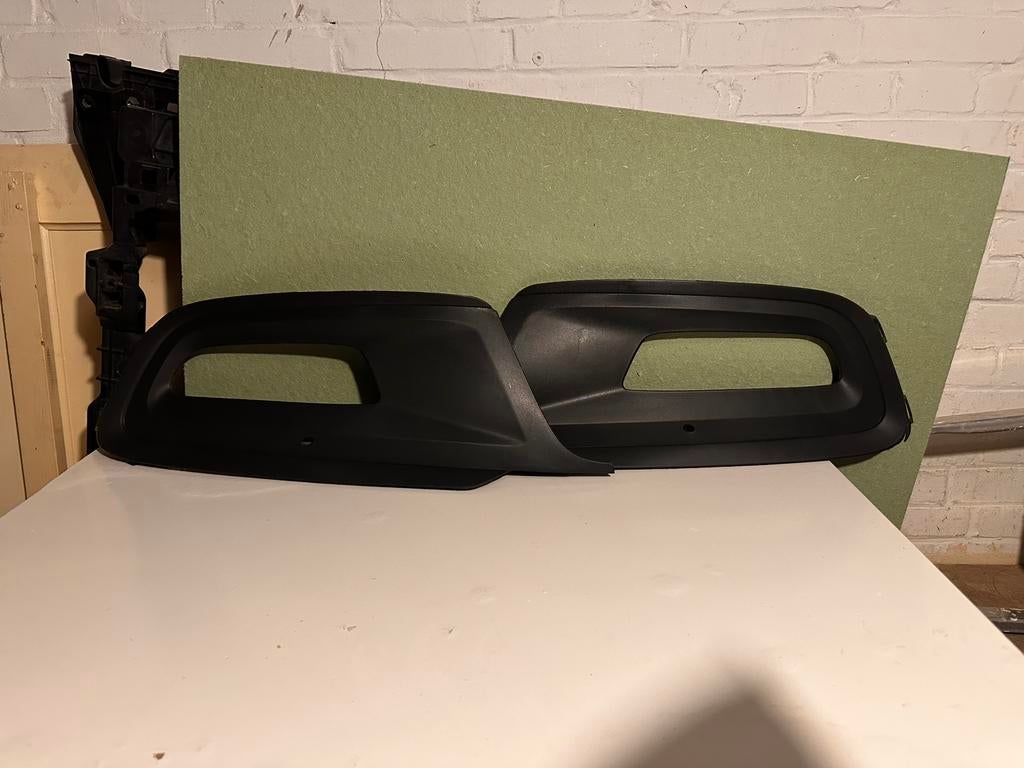 Polo r line 6r/6c mistlamp grill, Ophalen of Verzenden, Bumper