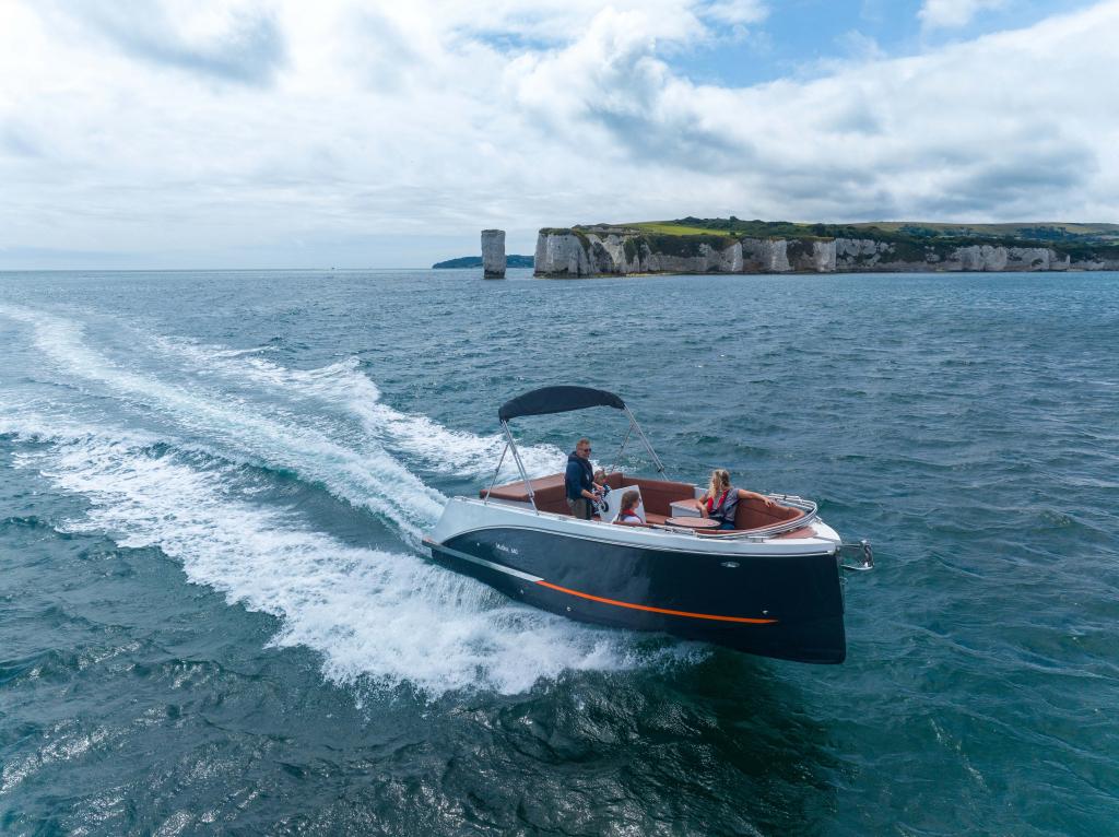 Maxima 640 Tender | Zelf samenstellen vanaf 32.950,-, Nieuw, Polyester, Overige brandstoffen, 6 meter of meer