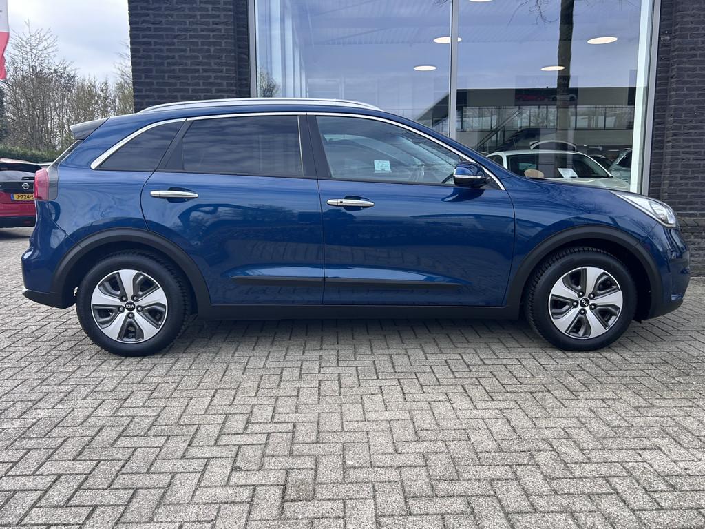 Kia Niro 1.6 GDi Hybrid ExecutiveLine | Leder | Camera | Key, Gebruikt, Blauw, 26 km/l, Hybride Elektrisch/Benzine