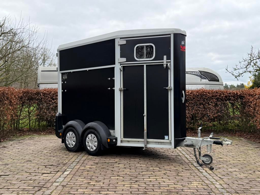 Mooie 1.5 paards Ifor Williams hb403 vol optie