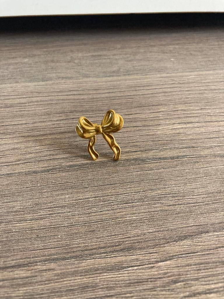 Goude strikjes ring, Ophalen of Verzenden, Nieuw, Goud, Overige merken