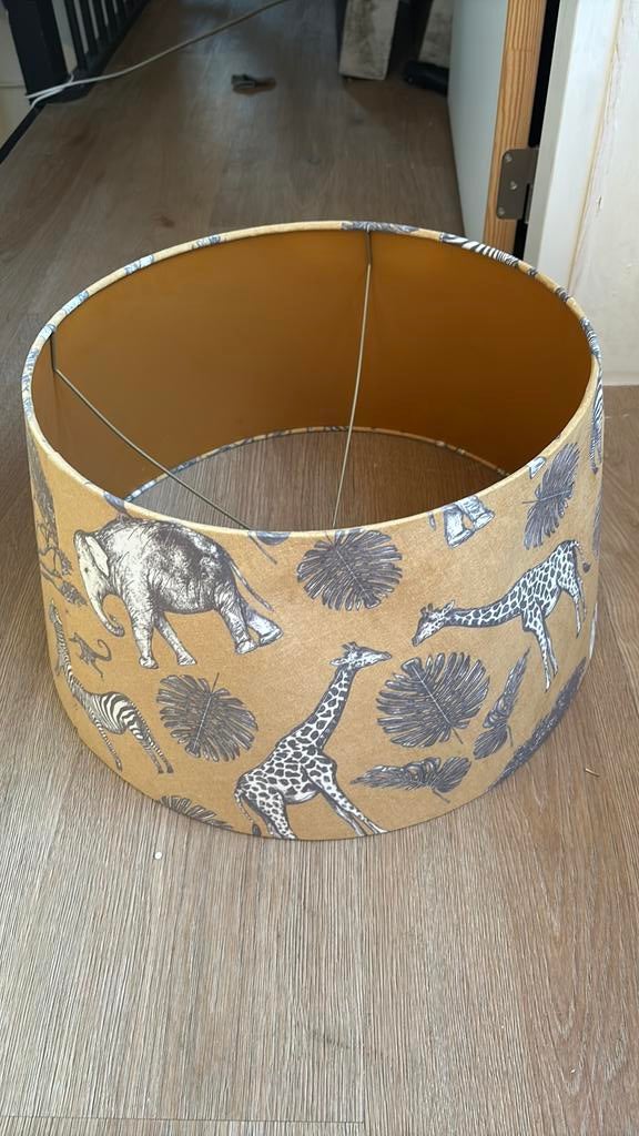 Lampenkap, Ophalen, Zo goed als nieuw, Rond