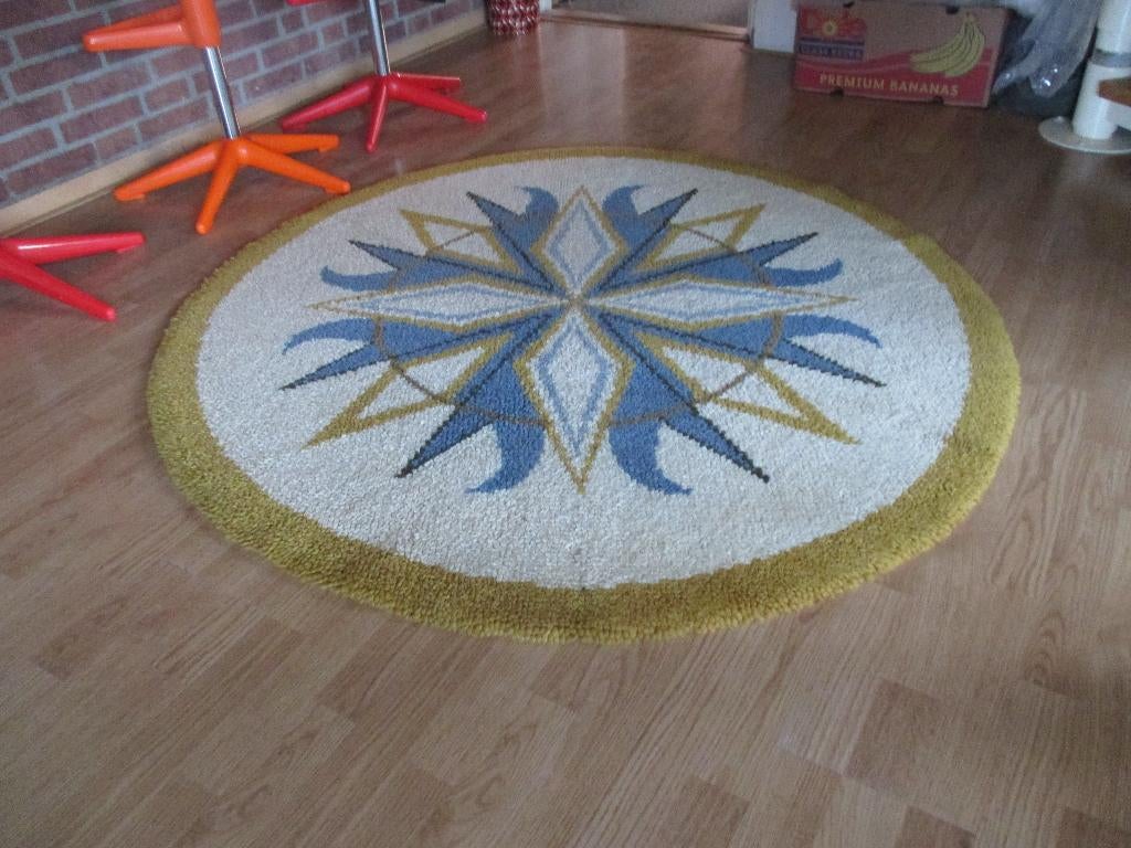 Rond vloerkleed wol pool ster jaren 70 design 145 cm retro, Gebruikt, ?, 100 tot 150 cm, 100 tot 150 cm