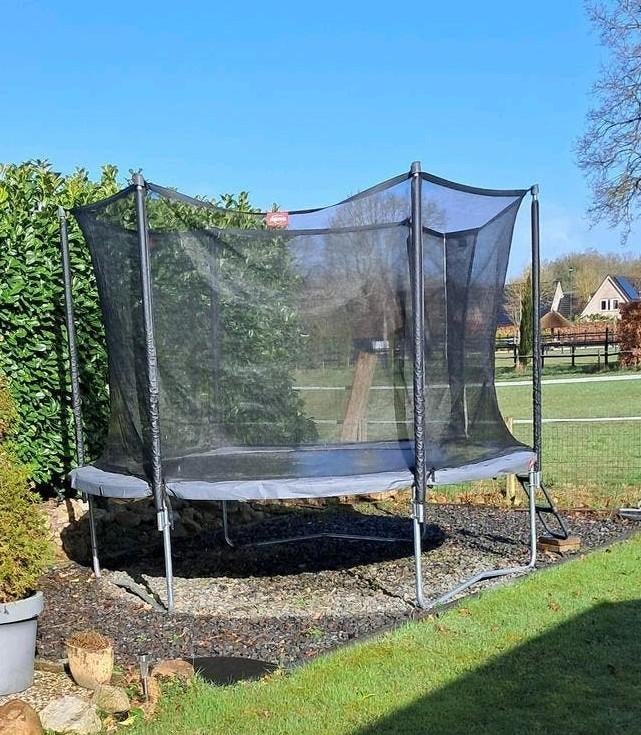 BERG trampoline 330 doorsnee, Kinderen en Baby's, Speelgoed | Buiten | Trampolines, Ophalen