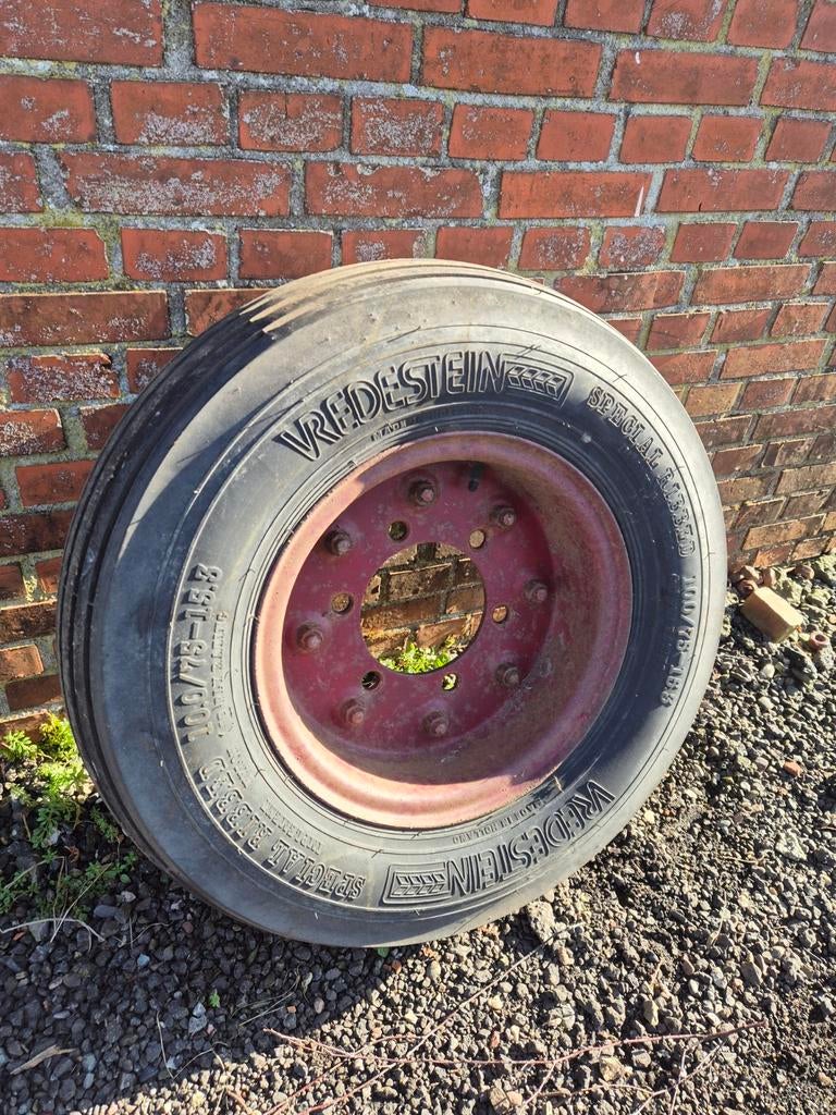 Boerenkar band vredestein, Ophalen, Nieuw