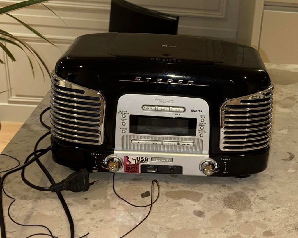 TEAC Radio - Werkend, zonder afstandsbediening, Ophalen of Verzenden, Gebruikt, Radio, Met cd-speler