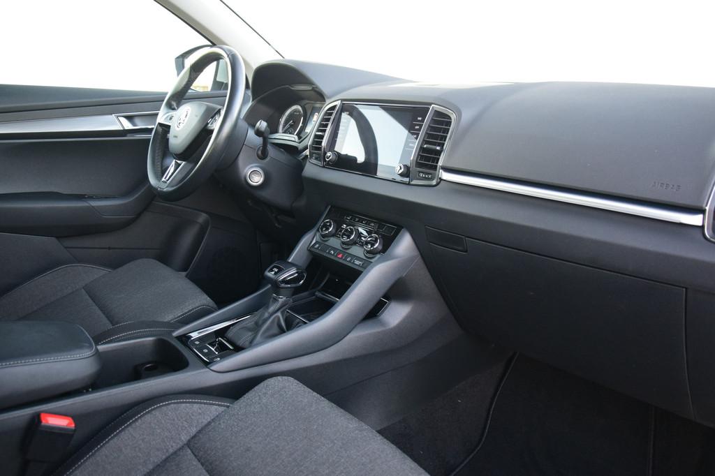 Skoda Karoq 1.5 TSI ACT Business Edition Led Navi/Camera Pdc, Stof, 4 cilinders, 150 pk, Bedrijf